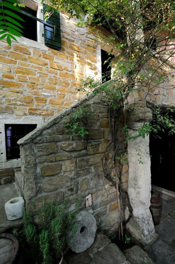 Šmarje Traditional Istrian Stone House מראה חיצוני תמונה