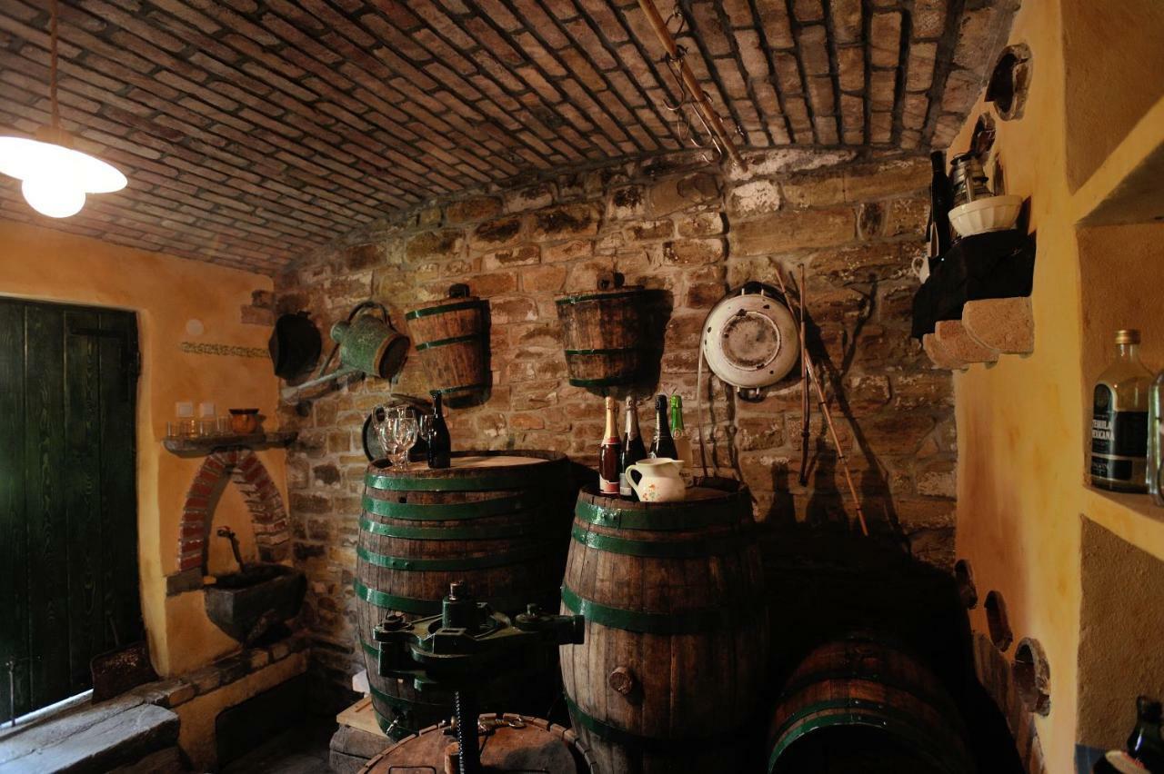 Šmarje Traditional Istrian Stone House מראה חיצוני תמונה